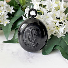 Cargar imagen en el visor de la galería, Large Victorian Carved Whitby Jet Portrait Locket