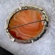 Carica l'immagine nel visualizzatore di Gallery, Antique Victorian Scottish Silver Banded Agate Pendant/Brooch