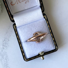Carica l'immagine nel visualizzatore di Gallery, Antique Victorian 9ct Gold Scottish Citrine Ring