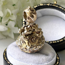 Carica l'immagine nel visualizzatore di Gallery, Georgian 18ct Gold Intaglio Wax Seal Fob - Good Night, All's Well