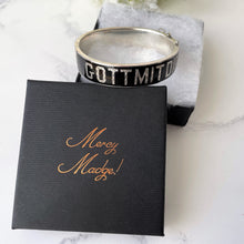 Carica l'immagine nel visualizzatore di Gallery, Victorian Silver, Black Enamel Pearl Star Mourning Bracelet Engraved "Gott Mit Dir"