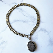 Carica l'immagine nel visualizzatore di Gallery, Victorian Engraved German Silver Book Chain Necklace