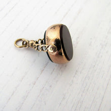 Carica l'immagine nel visualizzatore di Gallery, Antique 9ct Gold Bloodstone & Carnelian Spinner Fob. - MercyMadge