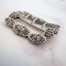 Cargar imagen en el visor de la galería, Victorian Sterling Silver & Gold Belt Buckle - MercyMadge