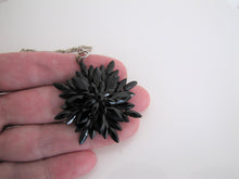 Charger l'image dans la galerie, Georgian/Victorian Vauxhall Glass Pendant Necklace - MercyMadge