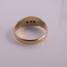 Carica l'immagine nel visualizzatore di Gallery, Antique 18ct Gold Diamond Band Ring, Chester 1911 - MercyMadge