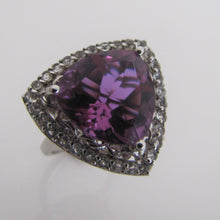 Carica l'immagine nel visualizzatore di Gallery, Sterling Silver Tanzanite Ring - MercyMadge