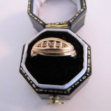 Carica l'immagine nel visualizzatore di Gallery, Antique 18ct Gold Diamond Band Ring, Chester 1911 - MercyMadge