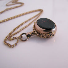 画像をギャラリービューアに読み込む, Victorian 9ct Gold Bloodstone & Carnelian Spinner Fob Pendant, 1848 - MercyMadge
