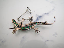 Carica l'immagine nel visualizzatore di Gallery, Antique 935 Silver, Paste Diamond, Emerald, Ruby Lizard Brooch - MercyMadge