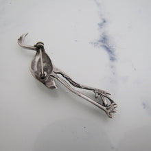 Charger l'image dans la galerie, Vintage Sterling Silver Stork Brooch. - MercyMadge