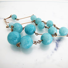 Cargar imagen en el visor de la galería, 1920's Art Deco Czech Glass & Gold Wire Necklet. - MercyMadge