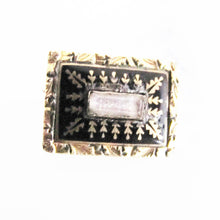 Lade das Bild in den Galerie-Viewer, Georgian Mourning Cravat Pin, 9ct Gold, Black Enamel. - MercyMadge
