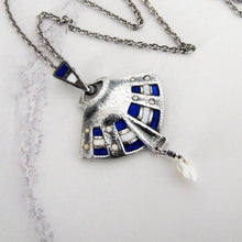 Charger l'image dans la galerie, Art Nouveau Planished Silver Enamel Necklace Pendant, William Hair Haseler For Liberty & Co. - MercyMadge