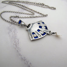 Charger l'image dans la galerie, Art Nouveau Planished Silver Enamel Necklace Pendant, William Hair Haseler For Liberty & Co. - MercyMadge