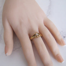 Charger l'image dans la galerie, Victorian 18ct Gold Diamond Belcher Ring - MercyMadge