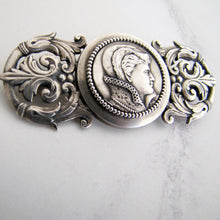 Lade das Bild in den Galerie-Viewer, Large Scottish Silver Antique Brooch, Mary Queen Of Scots - MercyMadge