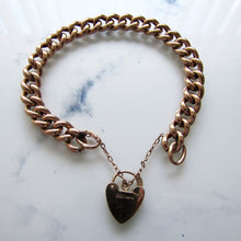 Cargar imagen en el visor de la galería, Victorian Solid 9ct Gold Curb Chain Bracelet, Heart Padlock Clasp - MercyMadge