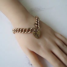 Cargar imagen en el visor de la galería, Victorian Solid 9ct Gold Curb Chain Bracelet, Heart Padlock Clasp - MercyMadge