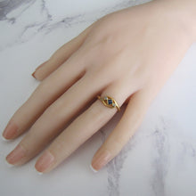 Cargar imagen en el visor de la galería, Art Deco 18ct Gold, Diamond & Sapphire Engagement Ring. - MercyMadge