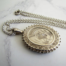 Cargar imagen en el visor de la galería, Victorian Aesthetic Engraved Silver Locket Necklace - MercyMadge