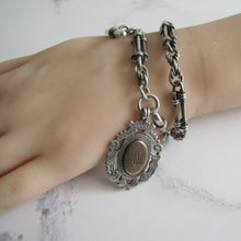 Cargar imagen en el visor de la galería, Victorian Scottish Silver Pocket Watch Chain, Highland Fob. - MercyMadge