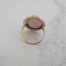 Carica l'immagine nel visualizzatore di Gallery, Antique 18ct Gold Coral Cameo Ring - MercyMadge
