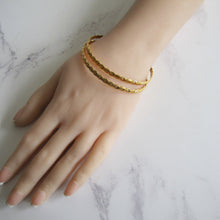 Carica l'immagine nel visualizzatore di Gallery, 22 Carat Yellow Gold Etruscan Engraved Bangles. - MercyMadge