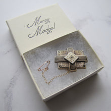 Cargar imagen en el visor de la galería, Antique Victorian 9ct Gold & Enamel Mourning Brooch. Engraved E.C. Morgan, Class Of 1865. - MercyMadge