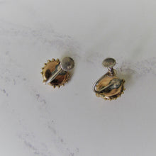 Cargar imagen en el visor de la galería, Victorian 9ct Gold Target Earrings. - MercyMadge