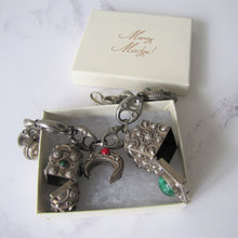 Cargar imagen en el visor de la galería, 1930s Peruzzi Silver Bracelet, Italy. Vintage Etruscan Fob Charm Bracelet. - MercyMadge