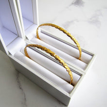 Carica l'immagine nel visualizzatore di Gallery, 22 Carat Yellow Gold Etruscan Engraved Bangles. - MercyMadge