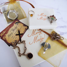 Charger l'image dans la galerie, Vintage Angelique de Paris French Designer Bangle. Sterling Silver & Yellow Lucite Chevron Bracelet. White Gem Set Hinged Clamper Bangle