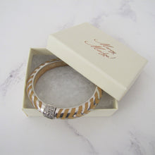 Charger l'image dans la galerie, Vintage Angelique de Paris French Designer Bangle. Sterling Silver & Yellow Lucite Chevron Bracelet. White Gem Set Hinged Clamper Bangle
