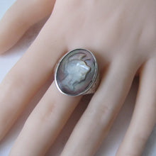 Cargar imagen en el visor de la galería, Mens Victorian 935 Silver Intaglio Ring. - MercyMadge