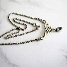 Cargar imagen en el visor de la galería, Vintage Celtic Silver & Blue Topaz Necklace. Rennie Mackintosh, Art Nouveau Style - MercyMadge
