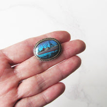 Charger l'image dans la galerie, 1930s Art Deco Butterfly Wing Silver Brooch - MercyMadge