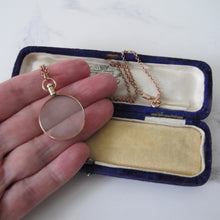 Cargar imagen en el visor de la galería, Antique 9ct Rose Gold Locket Necklace. Edwardian Portrait Locket, Chester Hallmarks. - MercyMadge