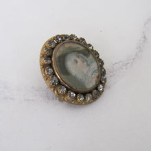 Cargar imagen en el visor de la galería, Antique French Paste Portrait Brooch, Georgian Lady - MercyMadge