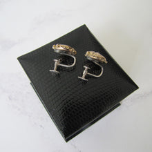 Cargar imagen en el visor de la galería, Victorian 9ct Gold Target Earrings. - MercyMadge