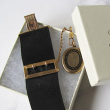 Charger l'image dans la galerie, Victorian Mourning Fob/Pocket Watch Clip - MercyMadge