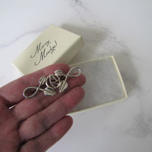 Cargar imagen en el visor de la galería, Vintage Carrick Silver Rennie Mackintosh Glasgow Rose Brooch. - MercyMadge