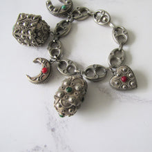 Cargar imagen en el visor de la galería, 1930s Peruzzi Silver Bracelet, Italy. Vintage Etruscan Fob Charm Bracelet. - MercyMadge