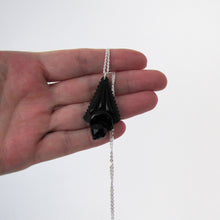 Charger l'image dans la galerie, Victorian Whitby Jet Mourning Pendant, Silver Chain. - MercyMadge