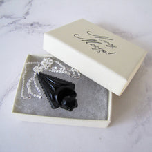 Charger l'image dans la galerie, Victorian Whitby Jet Mourning Pendant, Silver Chain. - MercyMadge