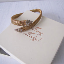 Charger l'image dans la galerie, Art Deco Gold Paste Diamond Snake Necklace. Egyptian Revival Stylized Two Head Snake Choker. 1930s Omega Chain Dog Collar Necklace.