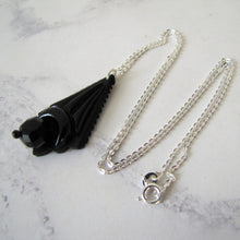 Charger l'image dans la galerie, Victorian Whitby Jet Mourning Pendant, Silver Chain. - MercyMadge