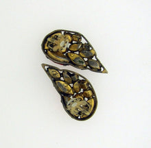 Carica l'immagine nel visualizzatore di Gallery, 1950s LaRoco Butterfly Brooch & Earring Set. - MercyMadge