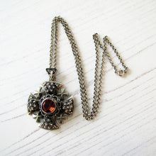 Charger l'image dans la galerie, Vintage Silver & Paste Ruby Jerusalem Cross Pendant. Sterling Silver Cannetille Filigree Maltese/Crusaders Cross Pendant With Chain