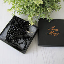 Charger l'image dans la galerie, Antique Victorian French Jet Bead Guard Chain. Long Vauxhall Glass Mourning Chain With Silver Dog-Clip. Muff, Lorgnette Sautoir Necklace,